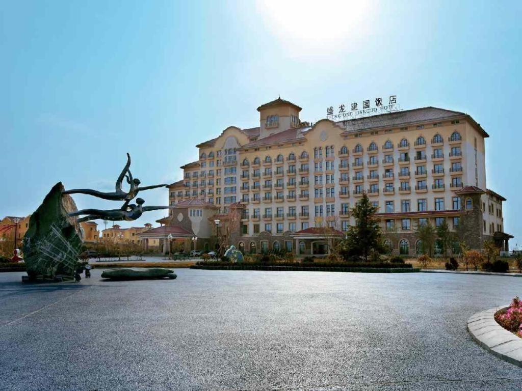 Haiyang Shenglong Jianguo Hotel Hai-yang-hsien Exterior foto