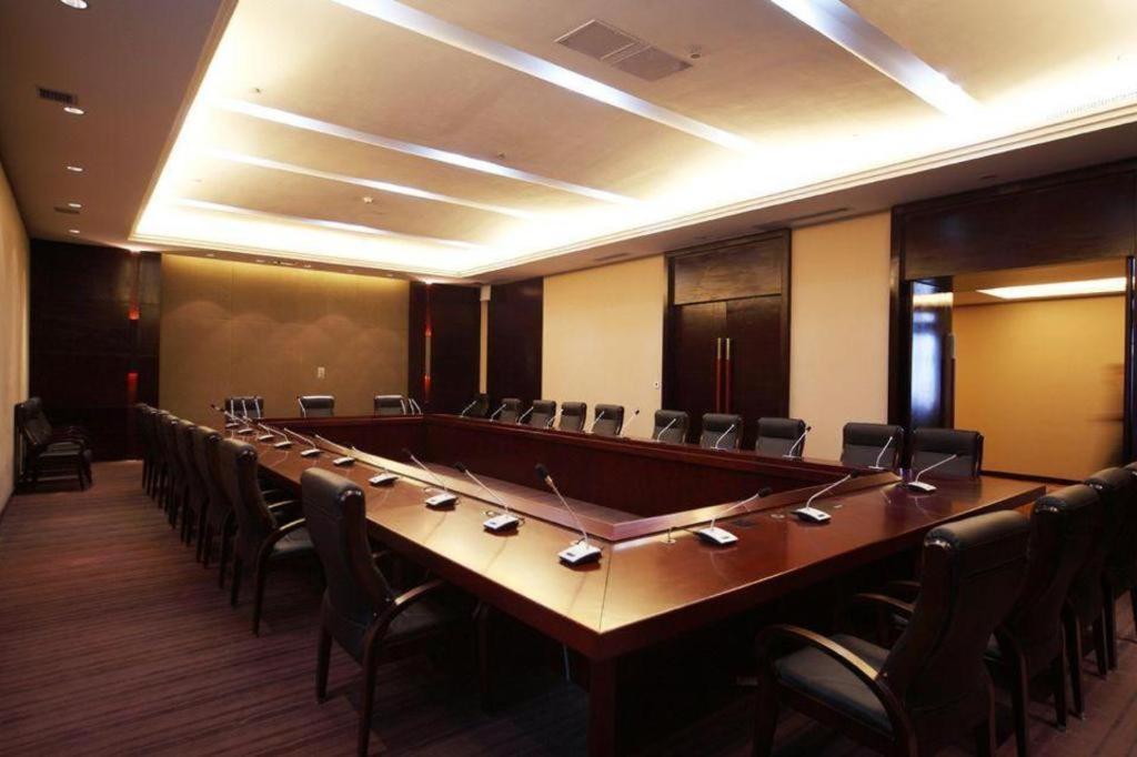 Haiyang Shenglong Jianguo Hotel Hai-yang-hsien Exterior foto