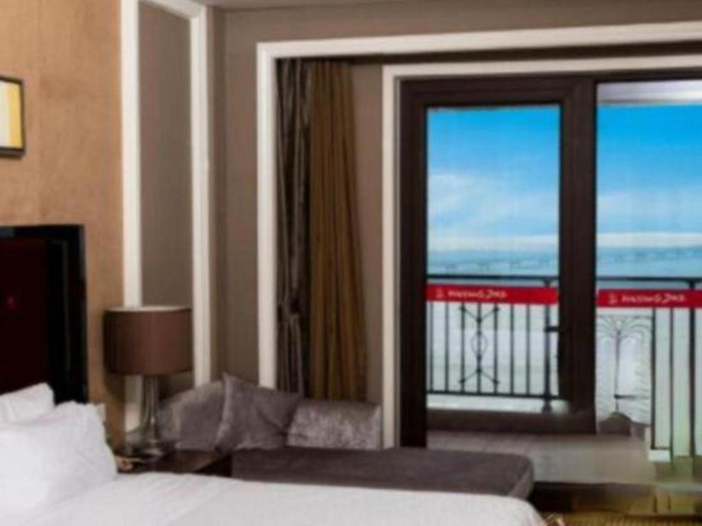 Haiyang Shenglong Jianguo Hotel Hai-yang-hsien Exterior foto